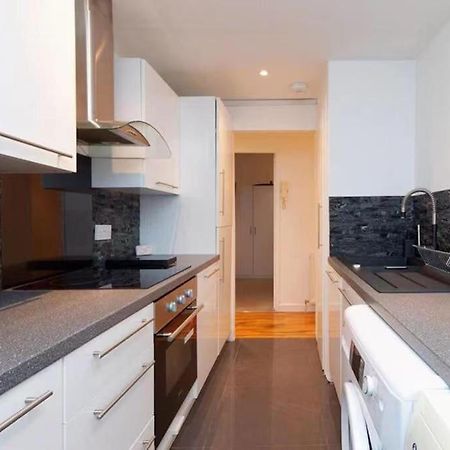 Light-Luxury Flat Lägenhet Glasgow Exteriör bild