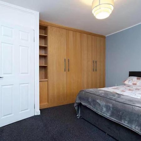 Light-Luxury Flat Lägenhet Glasgow Exteriör bild